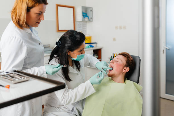 Best Emergency Dentist for Special Needs Patients in Old Saybrook Center, CT